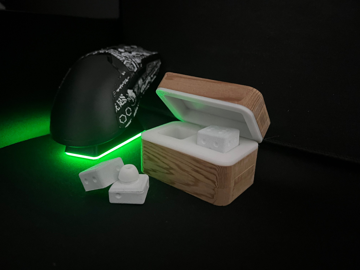 Dice Pods lookbook hero photograph